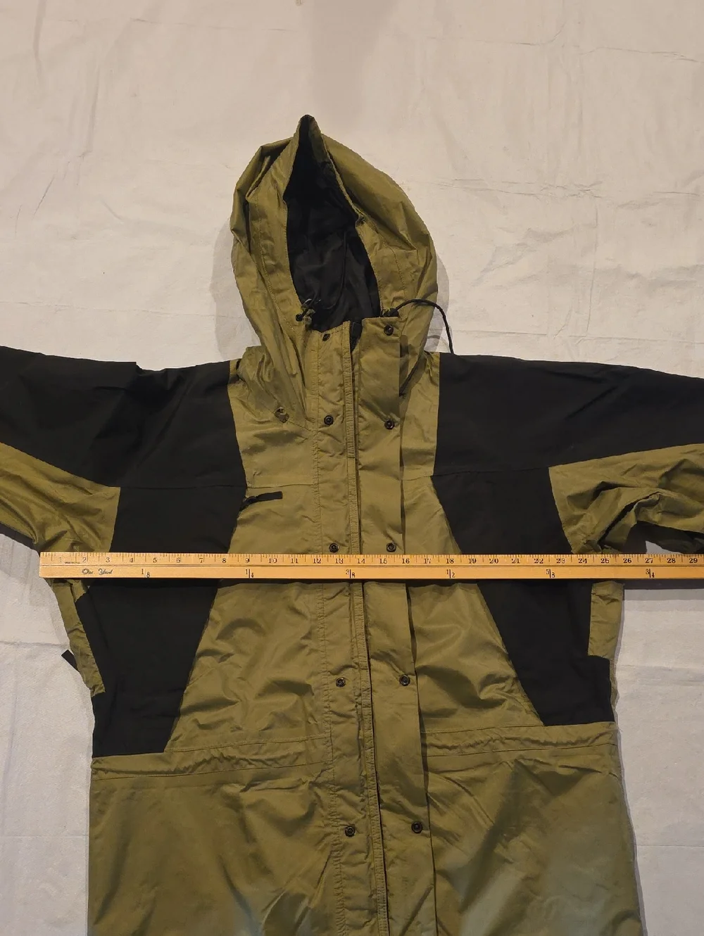 The North Face Gore-Tex Vintage Men’s Mountain Light Shell Jacket Tumbleweed‎ M